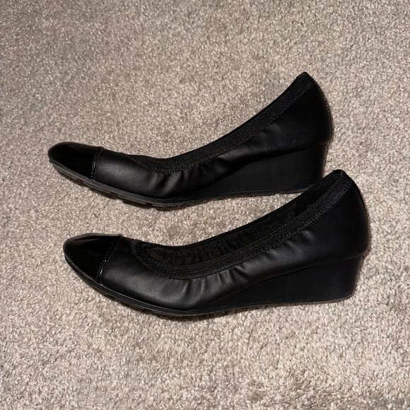 Dexflex Comfort Black Wedges Heels Flats Size 7 Wide - Picture 5 of 6